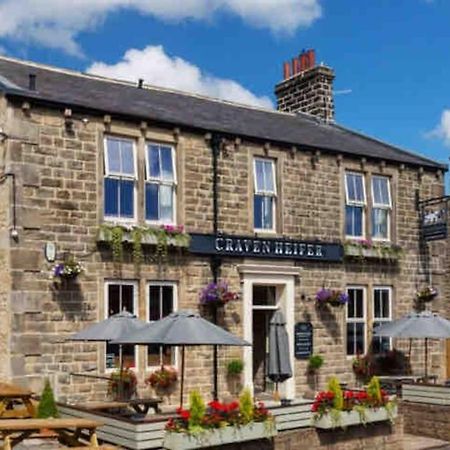 1800 Period Grade 2 Listed Cottage Addingham Buitenkant foto